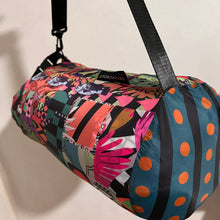 Load image into Gallery viewer, Puffer Outdoor Quilt