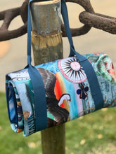 Load image into Gallery viewer, 140x200cm Neoprene Picnic Blankets
